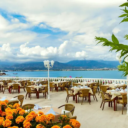Üdülőközpont Club & Letoonia 5*